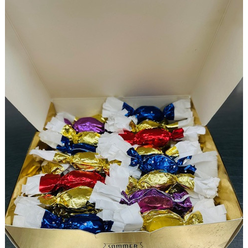 Szaloncukor válogatás díszdobozban